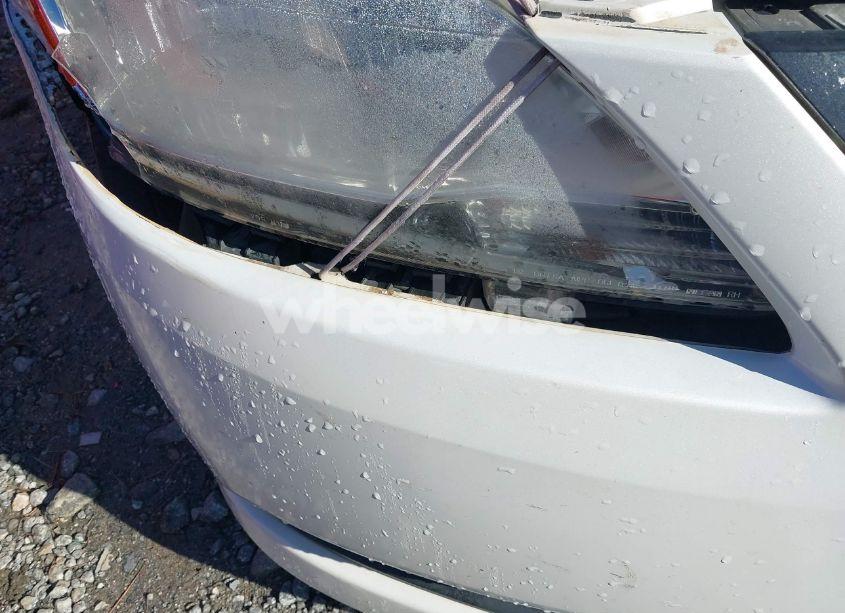 Photo 12 of 2014 Nissan Sentra FE+ S/FE+ SV/S/SL/SR/SV (VIN 3N1AB7AP5EL607625)