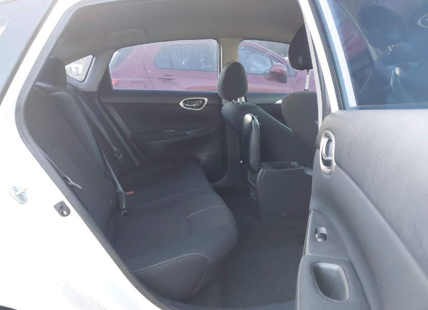 Photo 8 of 2014 Nissan Sentra S (VIN 3N1AB7AP5EL614705)