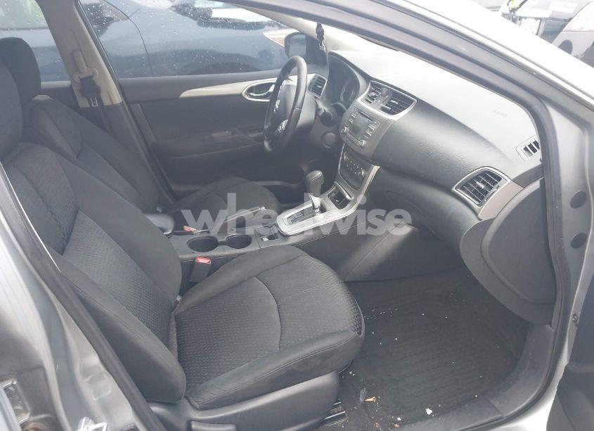 Photo 5 of 2014 Nissan Sentra SR (VIN 3N1AB7AP5EL627955)