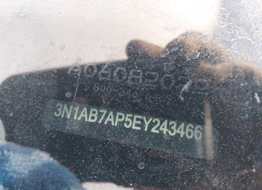 Photo 9 of 2014 Nissan Sentra SR (VIN 3N1AB7AP5EY243466)