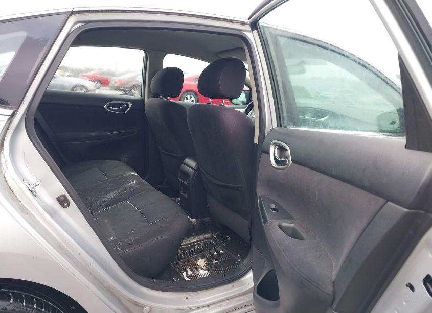 Photo 8 of 2014 Nissan Sentra SR (VIN 3N1AB7AP5EY266360)