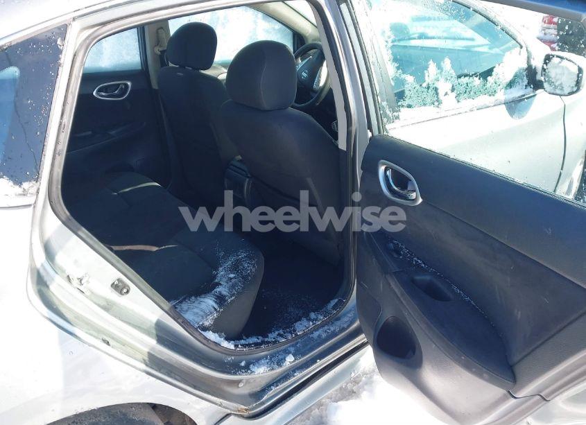 Photo 8 of 2014 Nissan Sentra SR (VIN 3N1AB7AP5EY294076)