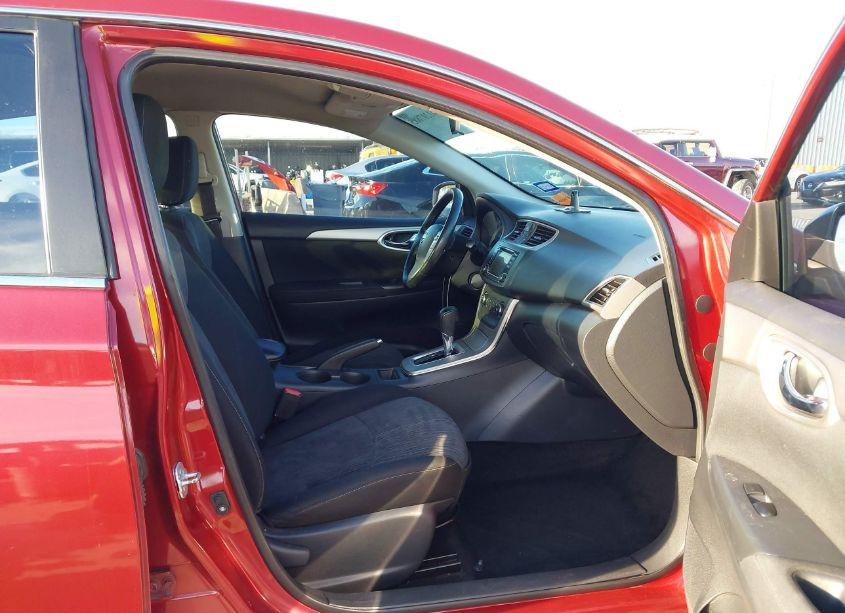 Photo 5 of 2015 Nissan Sentra SV (VIN 3N1AB7AP5FL635183)