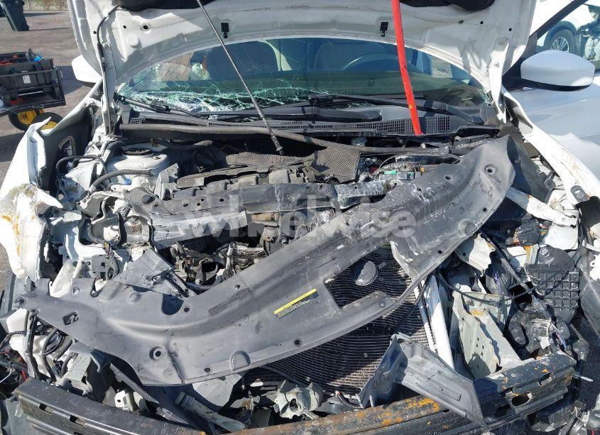 Photo 10 of 2015 Nissan Sentra SV (VIN 3N1AB7AP5FL674789)