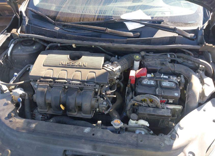 Photo 10 of 2015 Nissan Sentra SV (VIN 3N1AB7AP5FL687798)