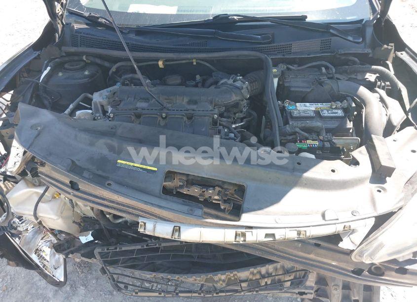 Photo 10 of 2015 Nissan Sentra SV (VIN 3N1AB7AP5FL688336)