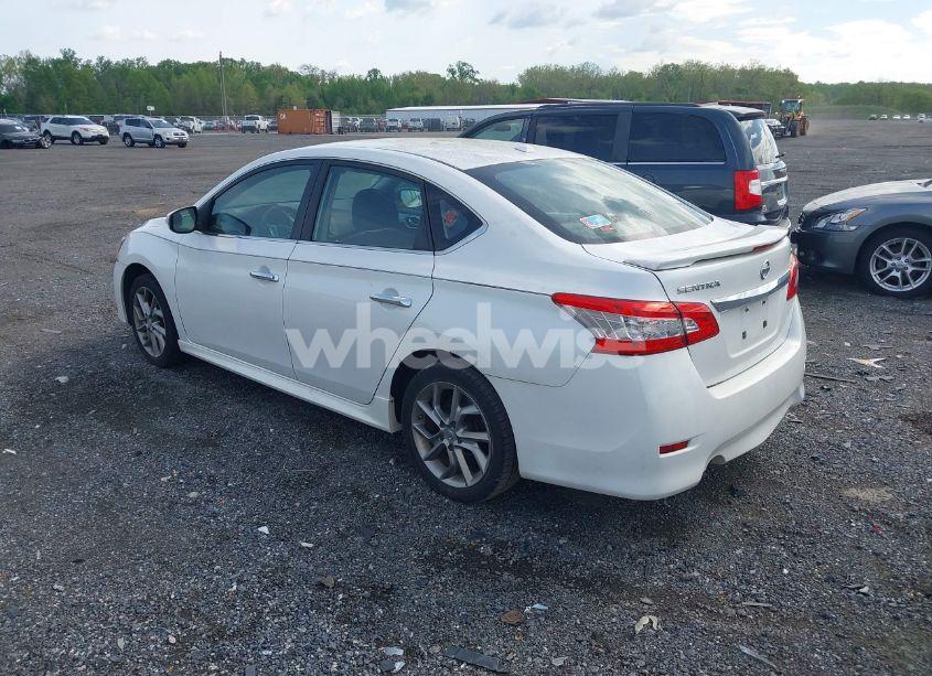 Photo 3 of 2015 Nissan Sentra SR (VIN 3N1AB7AP5FY236020)