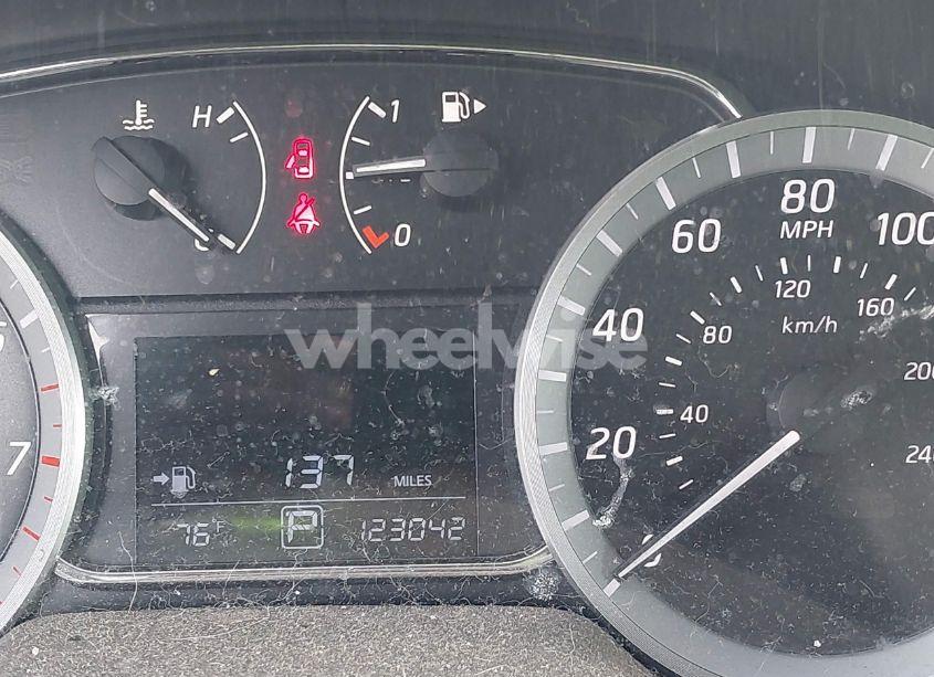 Photo 7 of 2015 Nissan Sentra SR (VIN 3N1AB7AP5FY236020)