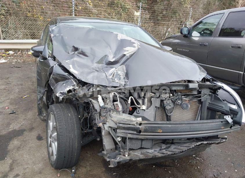 Photo 6 of 2015 Nissan Sentra SR (VIN 3N1AB7AP5FY238429)