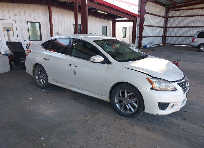 2015 Nissan Sentra SR (VIN 3N1AB7AP5FY244070) main photo
