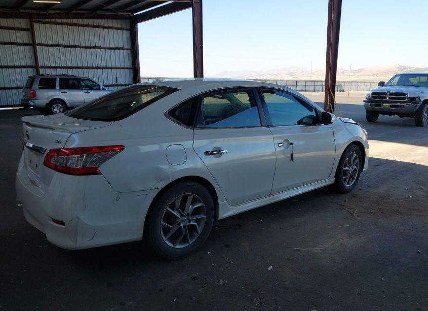 Photo 4 of 2015 Nissan Sentra SR (VIN 3N1AB7AP5FY244070)