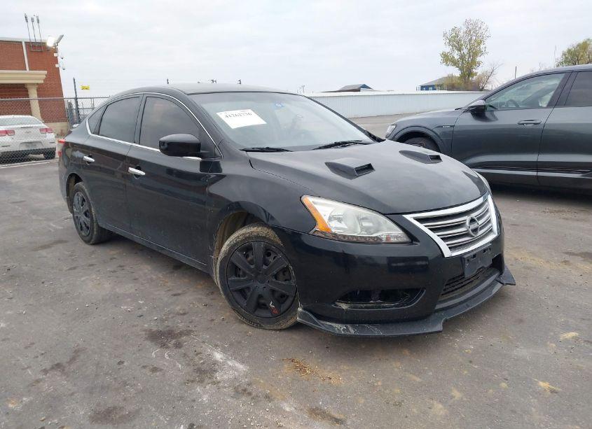 2015 Nissan Sentra S (VIN 3N1AB7AP5FY249429) main photo