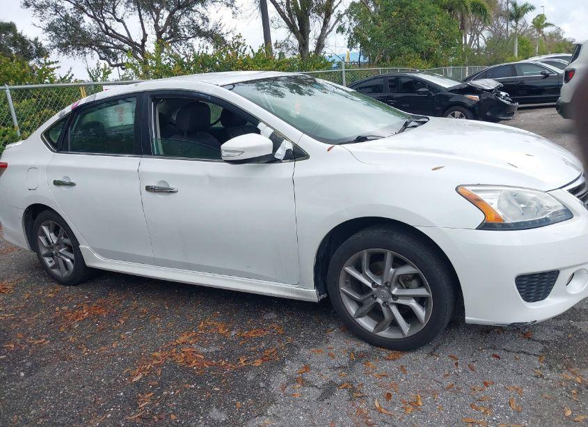 Photo 13 of 2015 Nissan Sentra SR (VIN 3N1AB7AP5FY265680)