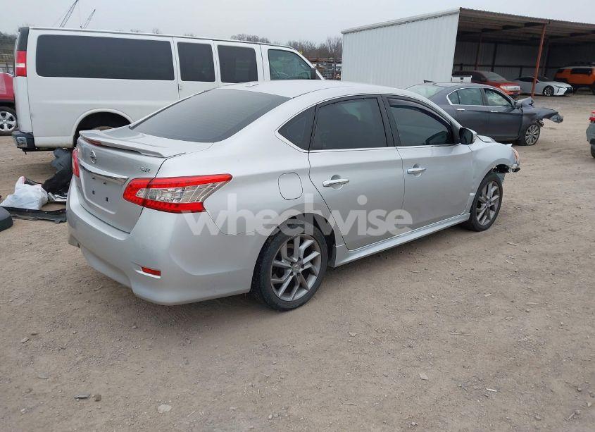 Photo 4 of 2015 Nissan Sentra SR (VIN 3N1AB7AP5FY299232)