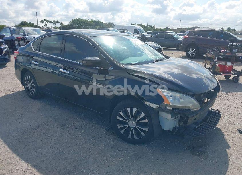 2015 Nissan Sentra S (VIN 3N1AB7AP5FY310147) main photo