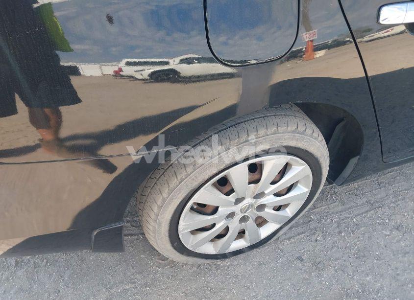 Photo 12 of 2015 Nissan Sentra SV (VIN 3N1AB7AP5FY318166)