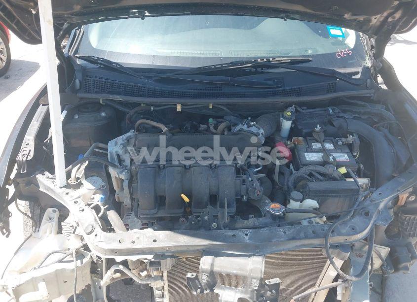 Photo 10 of 2015 Nissan Sentra S (VIN 3N1AB7AP5FY320595)