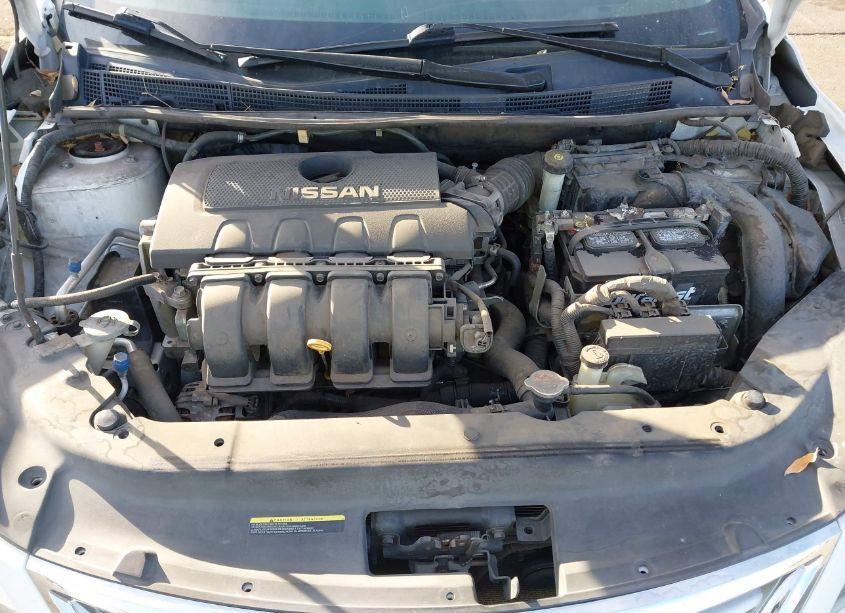 Photo 10 of 2015 Nissan Sentra S (VIN 3N1AB7AP5FY336411)