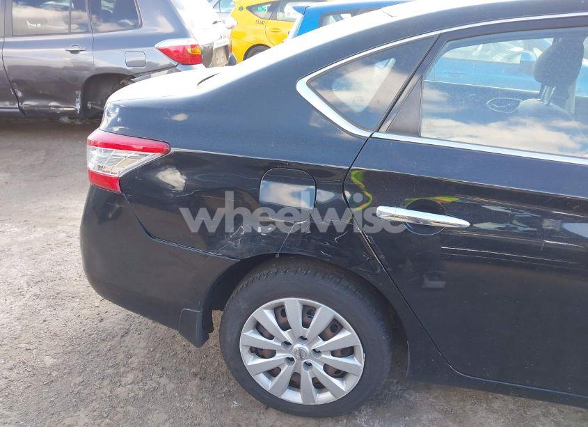 Photo 6 of 2015 Nissan Sentra S (VIN 3N1AB7AP5FY340183)