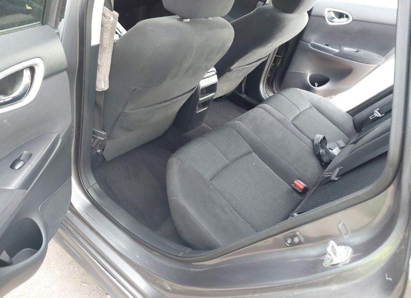 Photo 8 of 2015 Nissan Sentra SR (VIN 3N1AB7AP5FY343715)