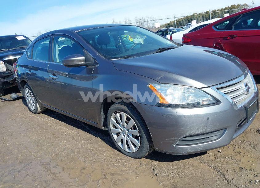 2015 Nissan Sentra S (VIN 3N1AB7AP5FY346002) main photo