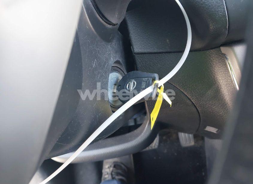 Photo 11 of 2015 Nissan Sentra S (VIN 3N1AB7AP5FY354696)