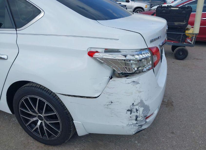 Photo 6 of 2015 Nissan Sentra S (VIN 3N1AB7AP5FY358330)