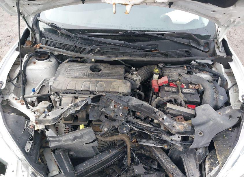 Photo 10 of 2015 Nissan Sentra SV (VIN 3N1AB7AP5FY364872)