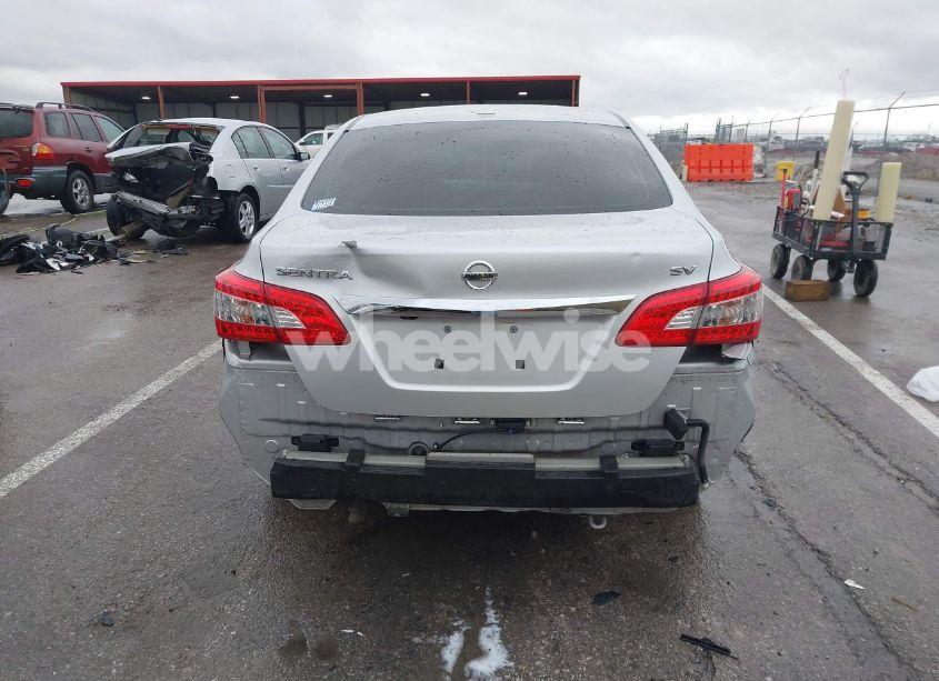 Photo 17 of 2015 Nissan Sentra SV (VIN 3N1AB7AP5FY370784)