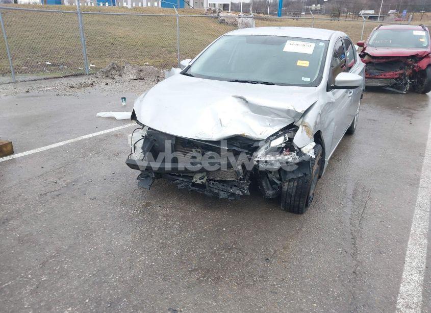 Photo 6 of 2015 Nissan Sentra SV (VIN 3N1AB7AP5FY370784)