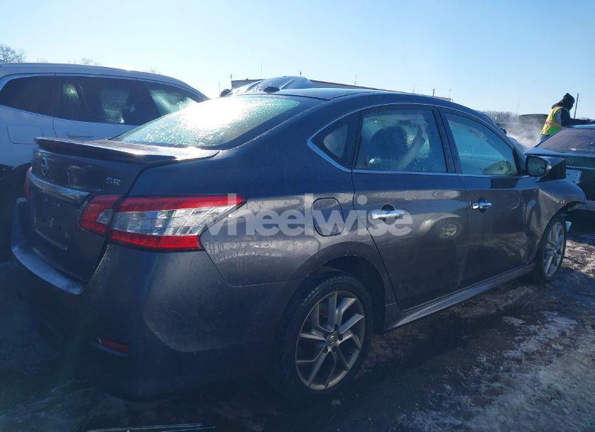 Photo 4 of 2015 Nissan Sentra SR (VIN 3N1AB7AP5FY373622)