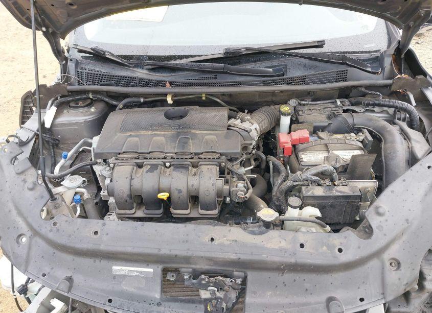 Photo 10 of 2015 Nissan Sentra S (VIN 3N1AB7AP5FY375886)