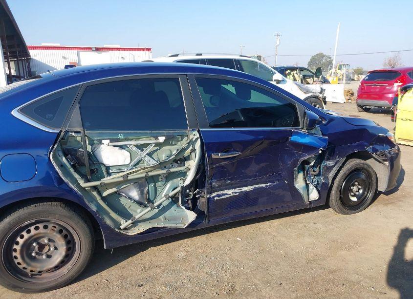 Photo 6 of 2016 Nissan Sentra FE+ S/S/SL/SR/SV (VIN 3N1AB7AP5GL651479)