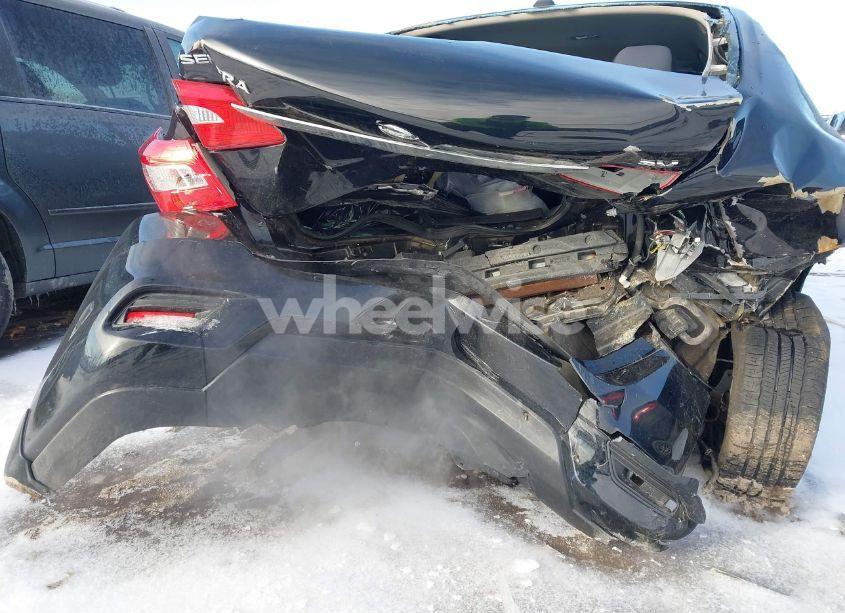 Photo 6 of 2016 Nissan Sentra SV (VIN 3N1AB7AP5GL655354)