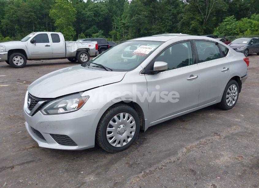 Photo 2 of 2016 Nissan Sentra SV (VIN 3N1AB7AP5GL671845)