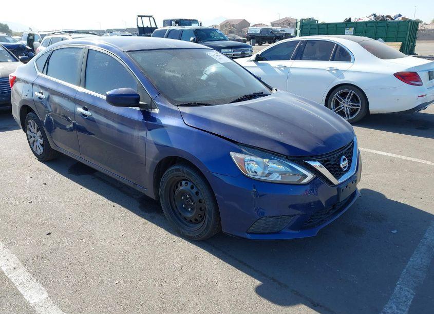 2016 Nissan Sentra S (VIN 3N1AB7AP5GY215833) main photo