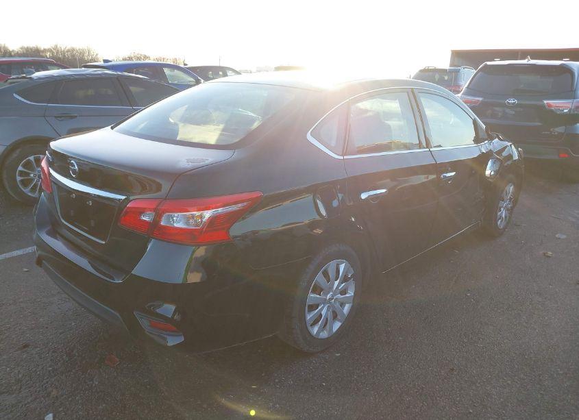 Photo 4 of 2016 Nissan Sentra FE+ S/S/SL/SR/SV (VIN 3N1AB7AP5GY218361)