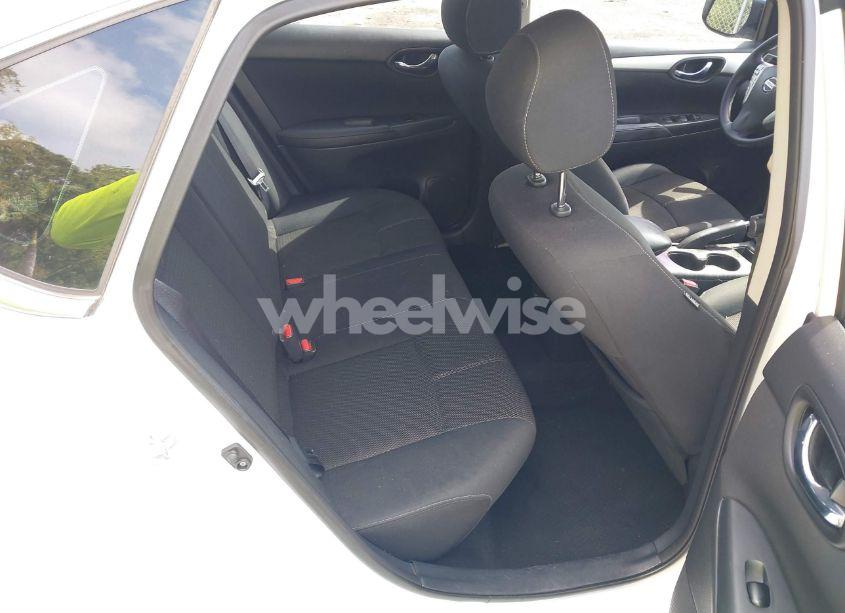 Photo 8 of 2016 Nissan Sentra S (VIN 3N1AB7AP5GY223205)