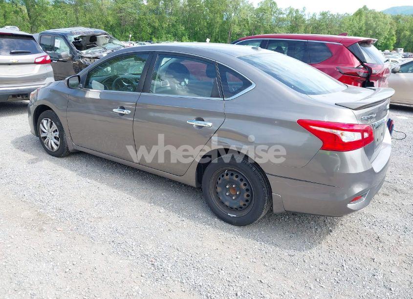 Photo 3 of 2016 Nissan Sentra SV (VIN 3N1AB7AP5GY225889)