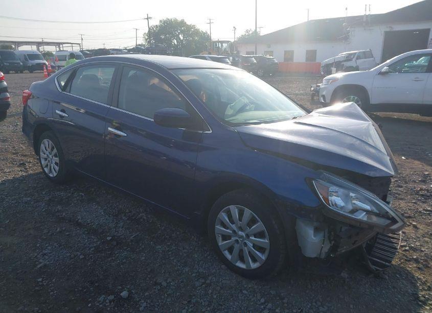 2016 Nissan Sentra S (VIN 3N1AB7AP5GY249769) main photo