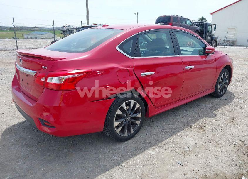 Photo 4 of 2016 Nissan Sentra SR (VIN 3N1AB7AP5GY250985)