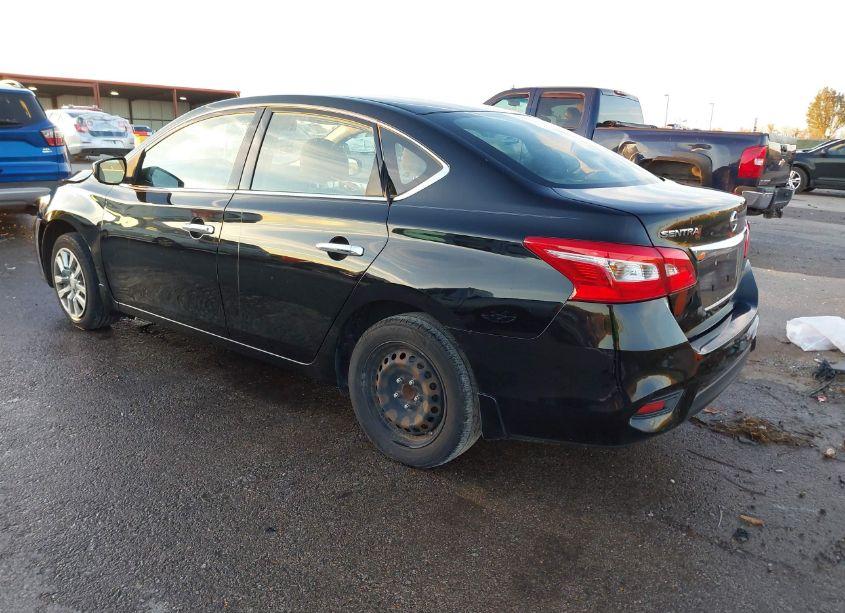 Photo 3 of 2016 Nissan Sentra S (VIN 3N1AB7AP5GY251764)