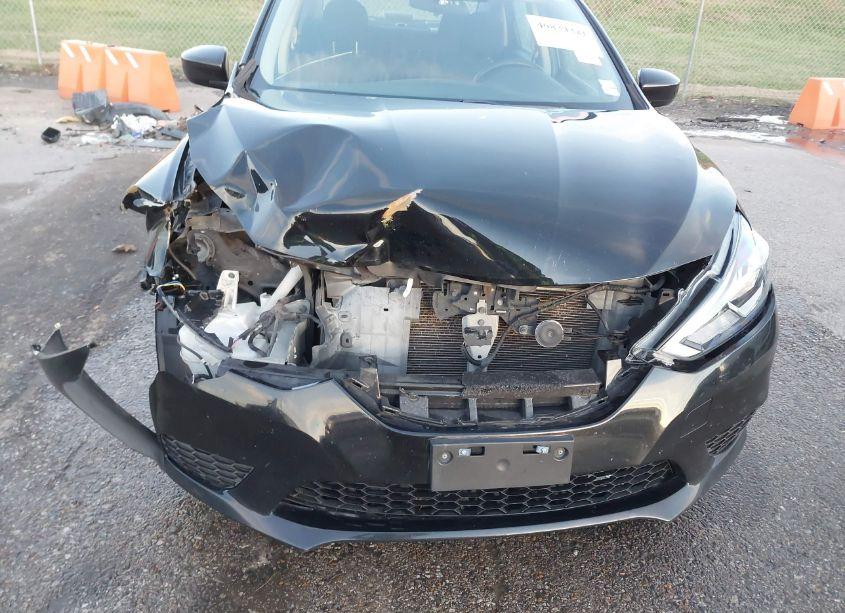 Photo 6 of 2016 Nissan Sentra S (VIN 3N1AB7AP5GY251764)