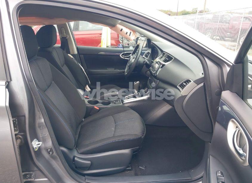 Photo 5 of 2016 Nissan Sentra SR (VIN 3N1AB7AP5GY256401)