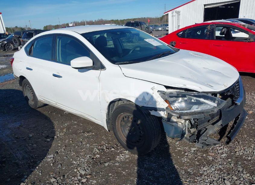 2016 Nissan Sentra SV (VIN 3N1AB7AP5GY258732) main photo