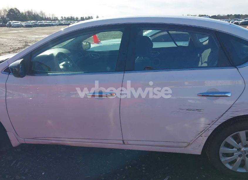 Photo 14 of 2016 Nissan Sentra SV (VIN 3N1AB7AP5GY258732)