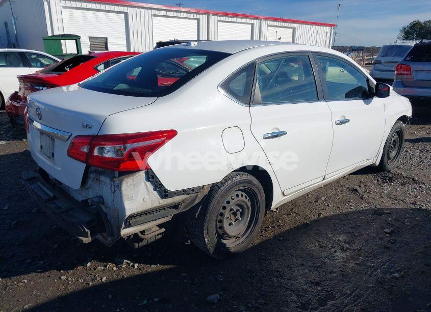 Photo 4 of 2016 Nissan Sentra SV (VIN 3N1AB7AP5GY258732)