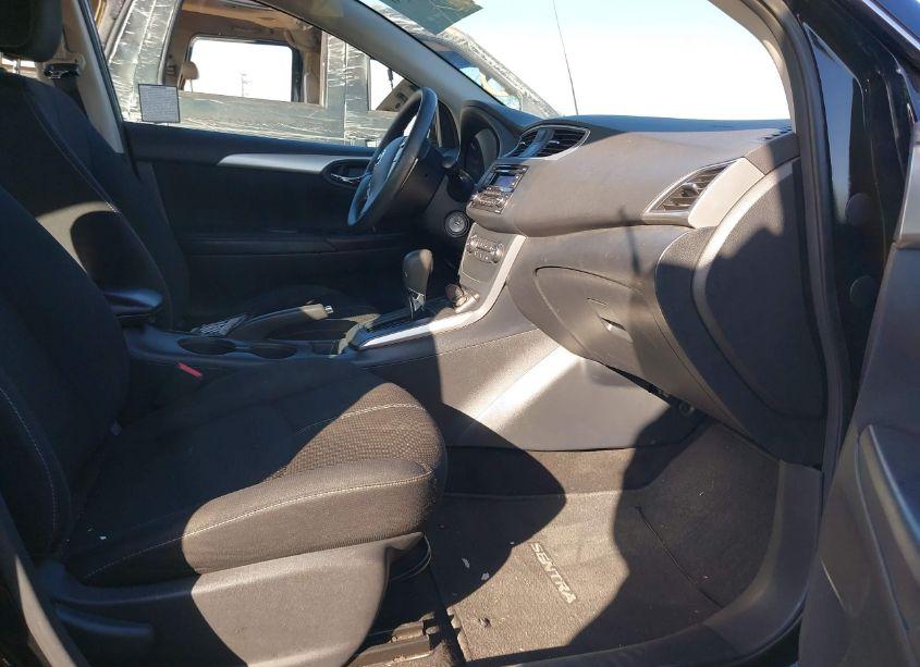 Photo 5 of 2016 Nissan Sentra S (VIN 3N1AB7AP5GY268421)