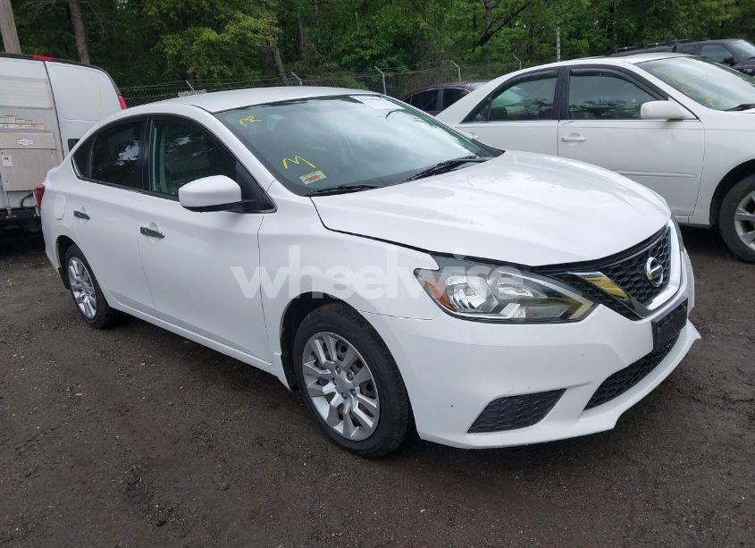 2016 Nissan Sentra S (VIN 3N1AB7AP5GY281928) main photo