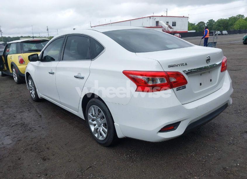 Photo 3 of 2016 Nissan Sentra S (VIN 3N1AB7AP5GY281928)